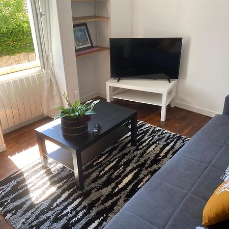 Haut De Jardin Dans Une Maison Ντιζόν Εξωτερικό φωτογραφία